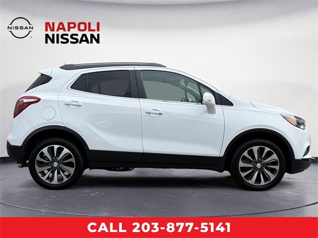 2019 Buick Encore Essence photo 2