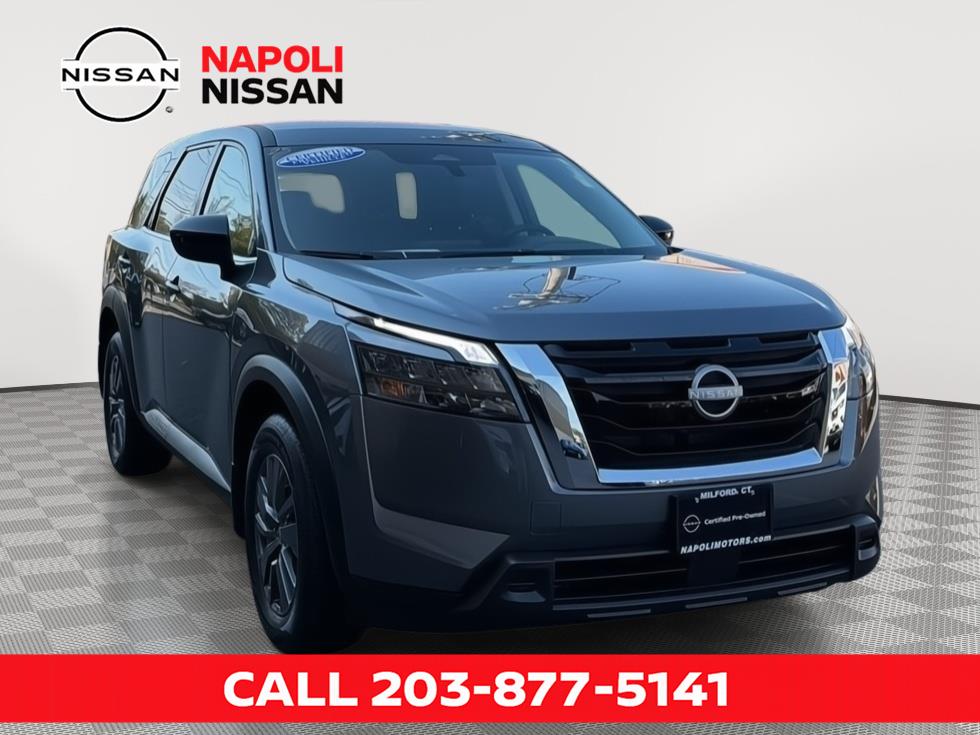 2025 Nissan Pathfinder S 4WD's photo