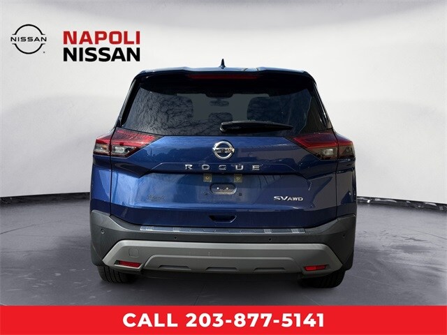 2021 Nissan Rogue SV photo 4