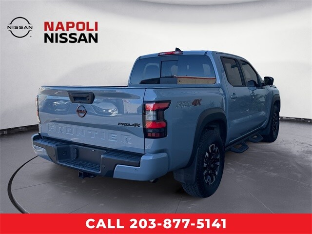 2024 Nissan Frontier PRO-4X photo 3