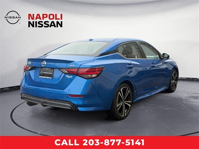 2022 Nissan Sentra SR photo 3