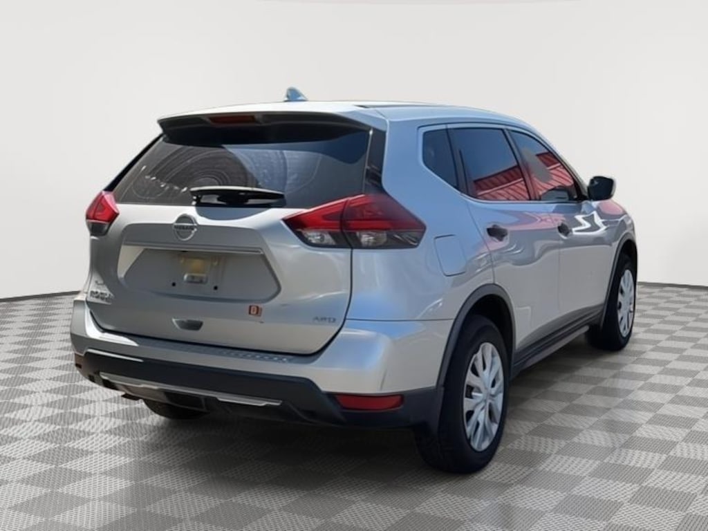 Used 2019 Nissan Rogue S SUV