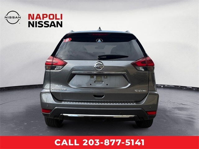 2019 Nissan Rogue SV photo 4