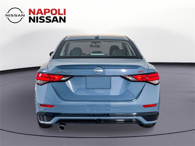 2025 Nissan Sentra SR photo 3