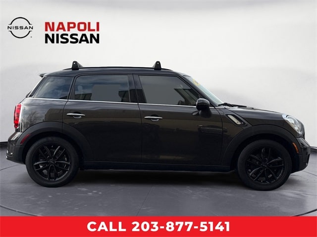 Used 2015 MINI Countryman Countryman S with VIN WMWZC3C53FWP53077 for sale in Milford, CT