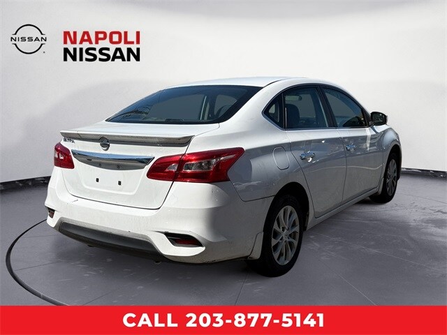 2019 Nissan Sentra S photo 3