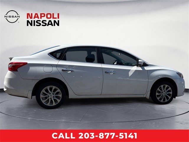 2019 Nissan Sentra S photo 2