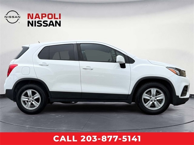 Used 2020 Chevrolet Trax LS with VIN 3GNCJKSB7LL109512 for sale in Milford, CT