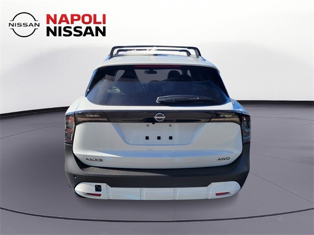 2026 Nissan Kicks SV photo 3