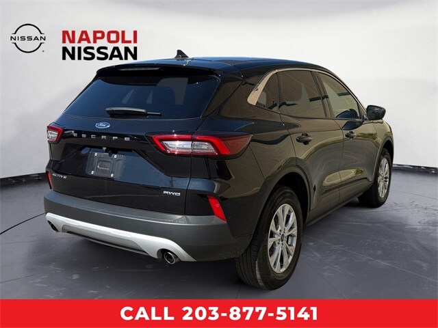 2023 Ford Escape Active photo 3