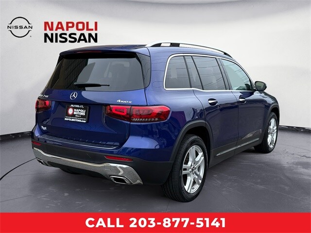 2022 Mercedes Benz GLB 250 4MATIC photo 2