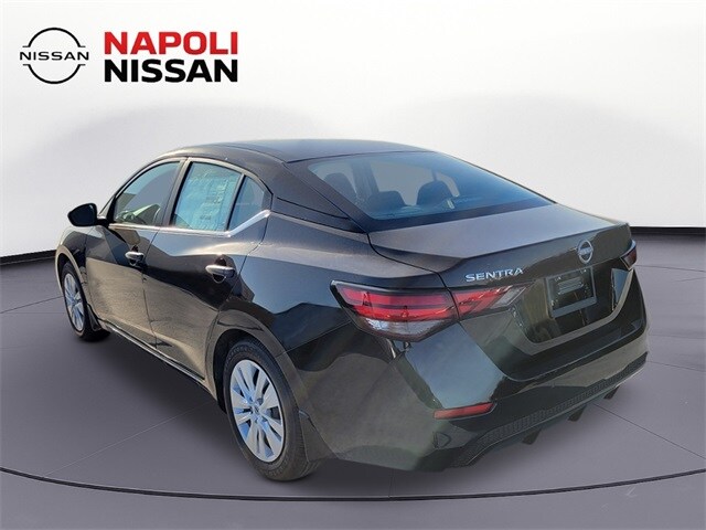 2025 Nissan Sentra S photo 4