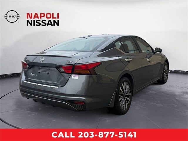 2024 Nissan Altima 2.5 SV photo 3