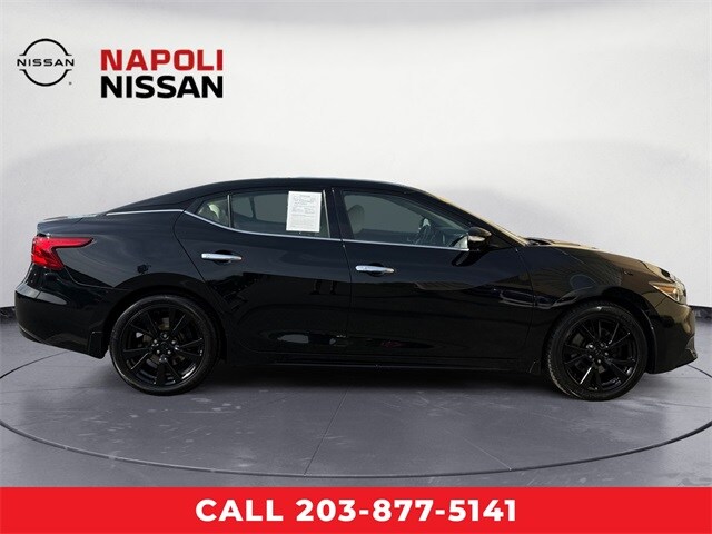 2018 Nissan Maxima SL photo 2
