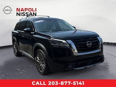 2022 Nissan Pathfinder SL SUV