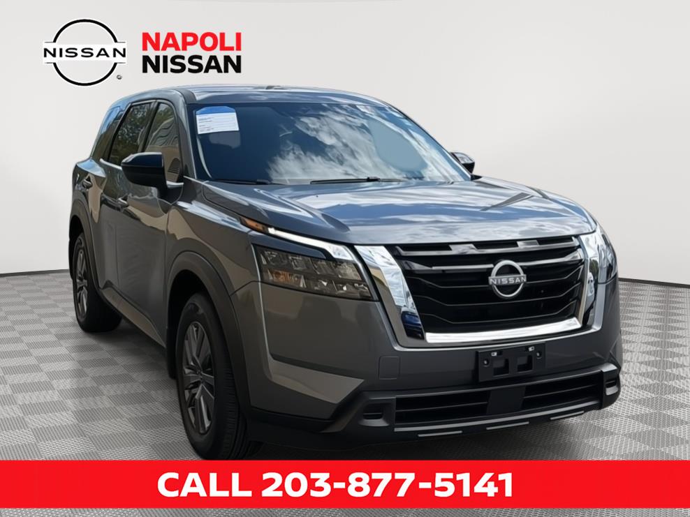 2025 Nissan Pathfinder S 4WD's photo