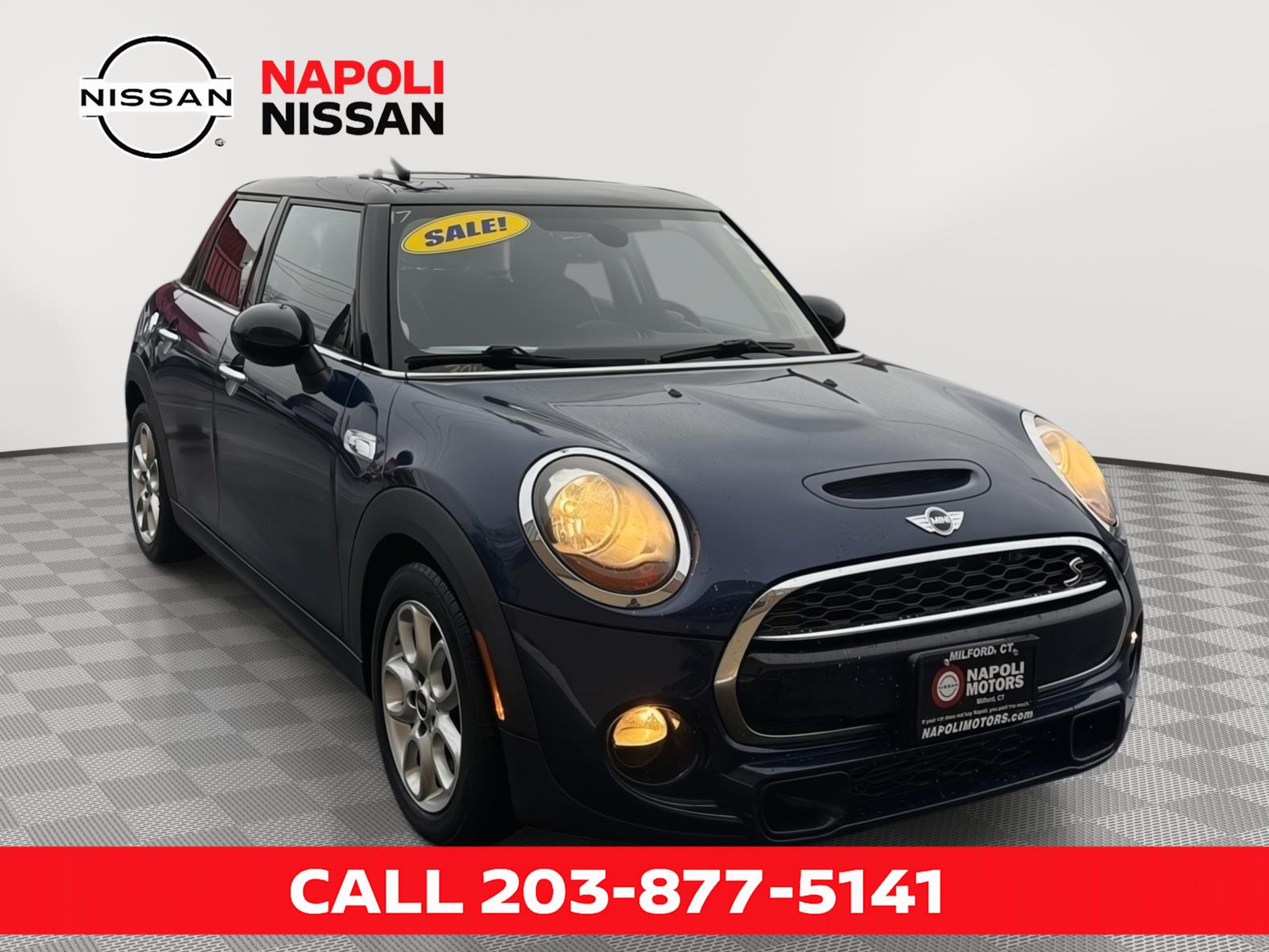 2017 MINI Cooper S 4 Door's photo