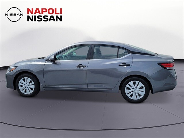 2025 Nissan Sentra S photo 3