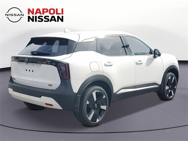 2025 Nissan Kicks SR photo 4