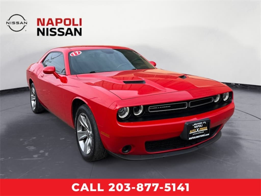 Used 2017 Dodge Challenger SXT Coupe