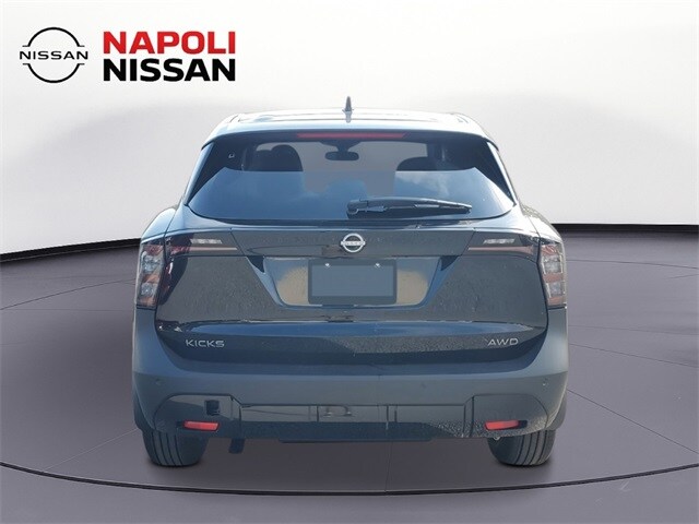 2026 Nissan Kicks SV photo 3