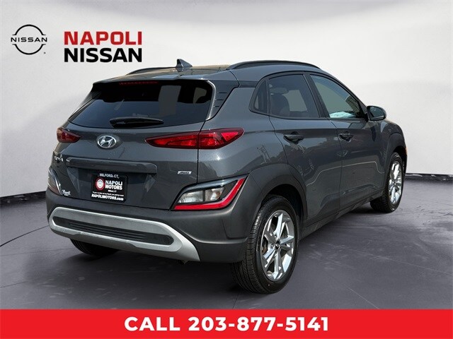 2023 Hyundai Kona SEL photo 3