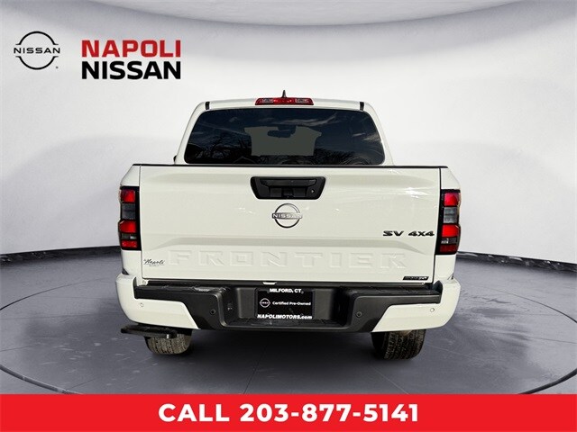 2023 Nissan Frontier SV photo 4