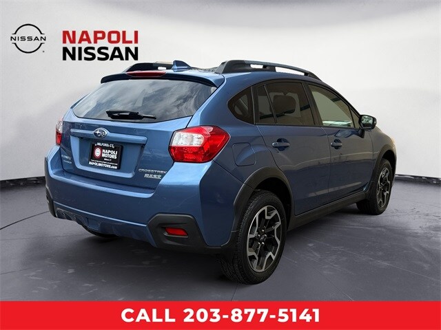 2016 Subaru Crosstrek 2.0i Limited photo 3