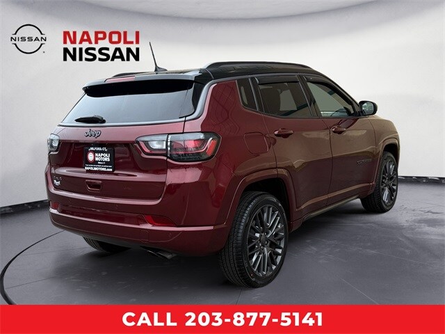 2022 Jeep Compass Limited photo 3