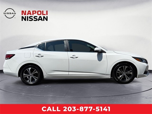 2021 Nissan Sentra SV photo 2