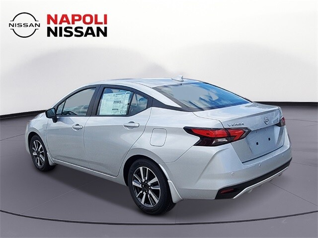 2025 Nissan Versa 1.6 SV photo 4