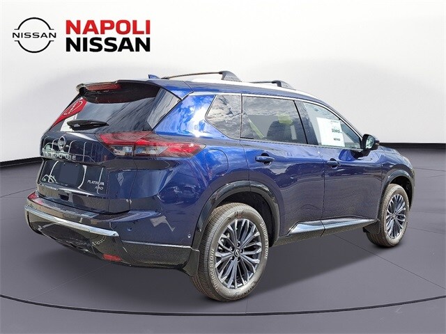 2026 Nissan Rogue Platinum photo 3