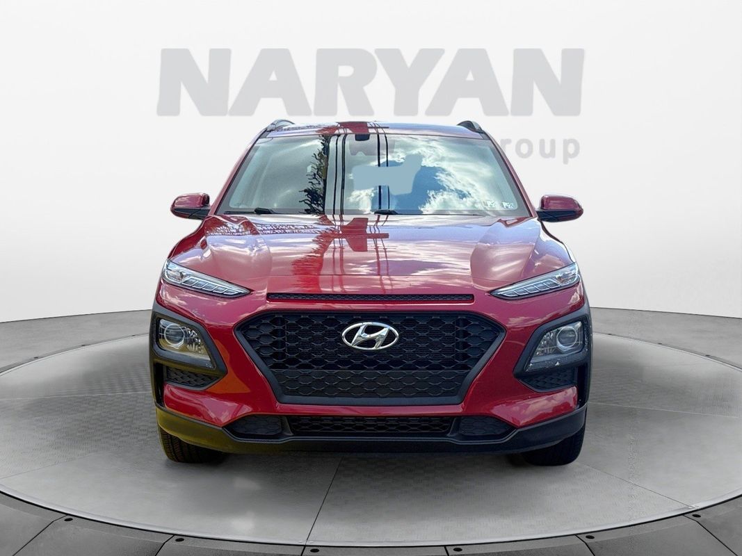 2021 Hyundai Kona SEL photo 2
