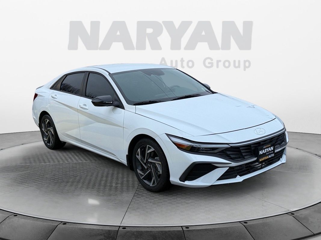 2025 Hyundai Elantra SEL