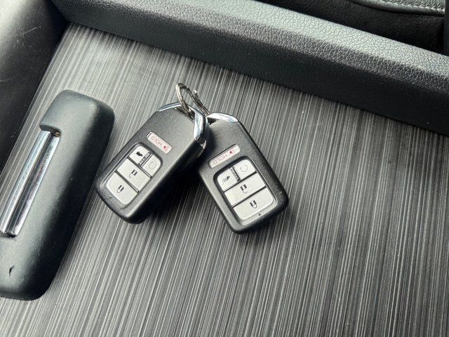 2022 Honda Pilot SE - Photo 25