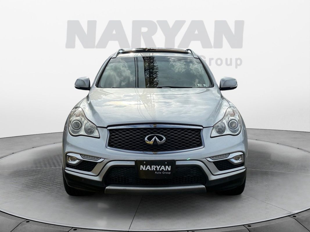2017 Infiniti QX50 Base photo 2