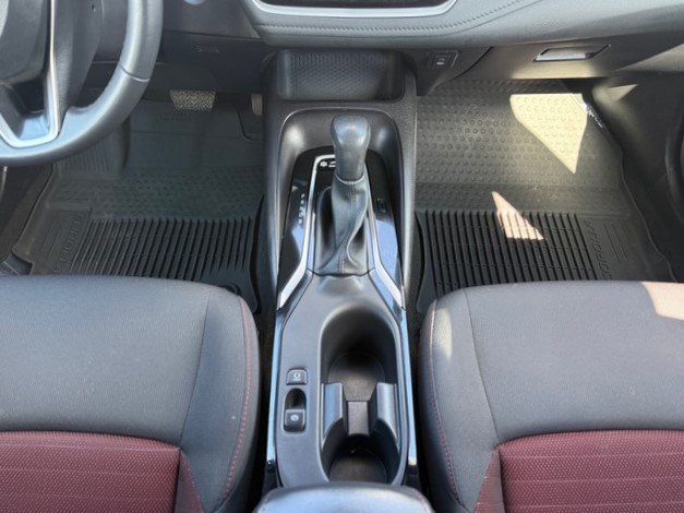2025 Toyota Corolla SE - Photo 22