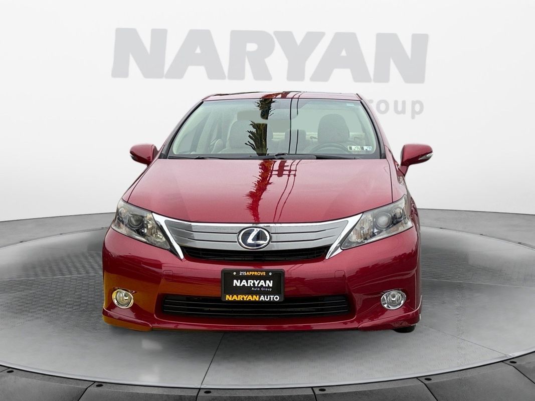 2010 Lexus HS 250h photo 2