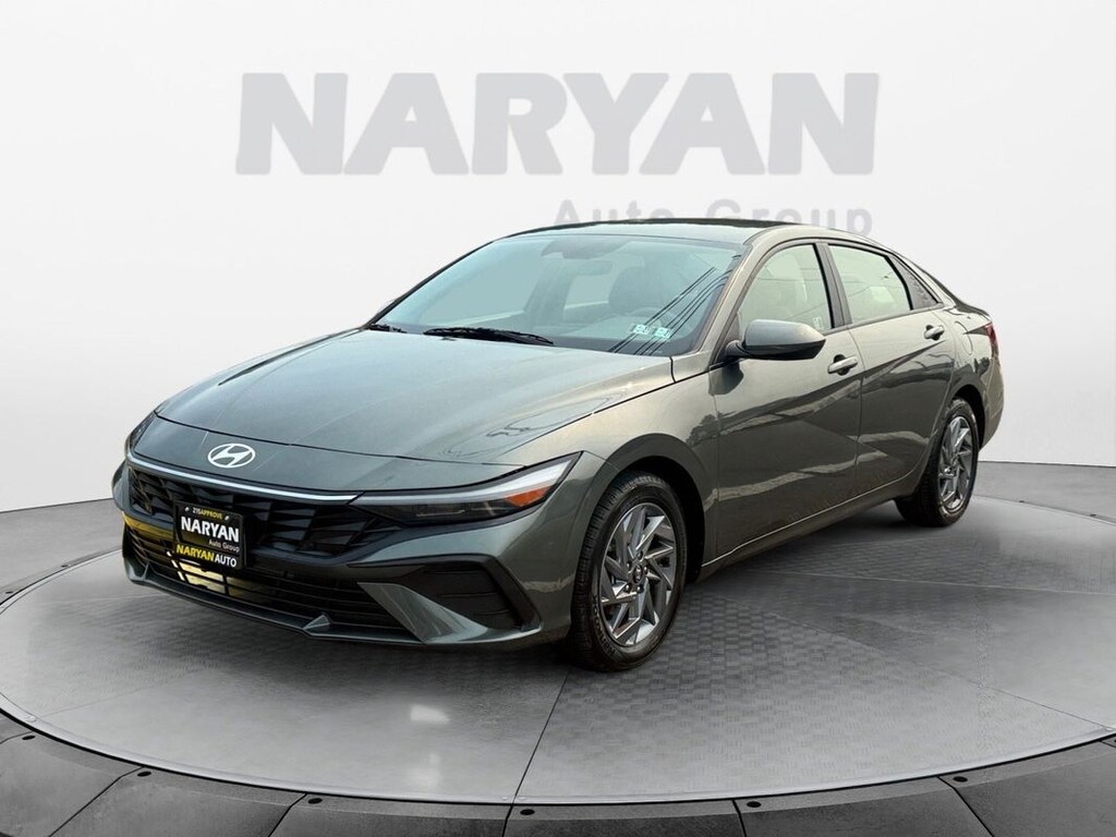 Used 2024 Hyundai Elantra SEL Sedan