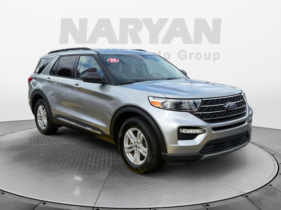 2024 Ford Explorer XLT's photo