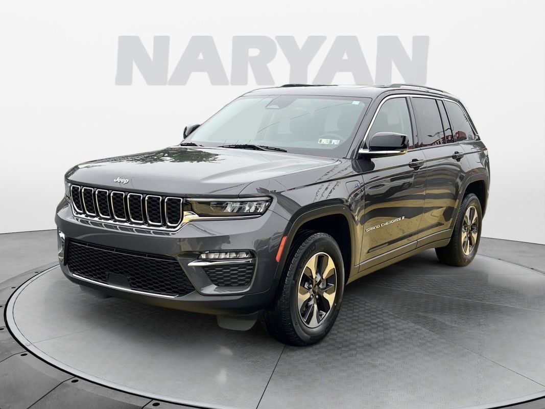 2023 Jeep Grand Cherokee 4xe Base photo 3