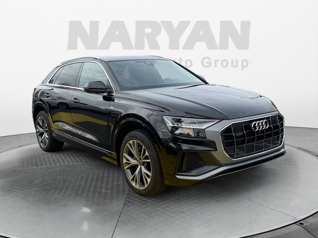 2023 Audi Q8 Premium Plus's photo