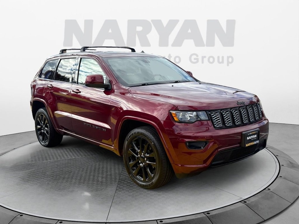 Used 2020 Jeep Grand Cherokee Altitude 4X4 SUV