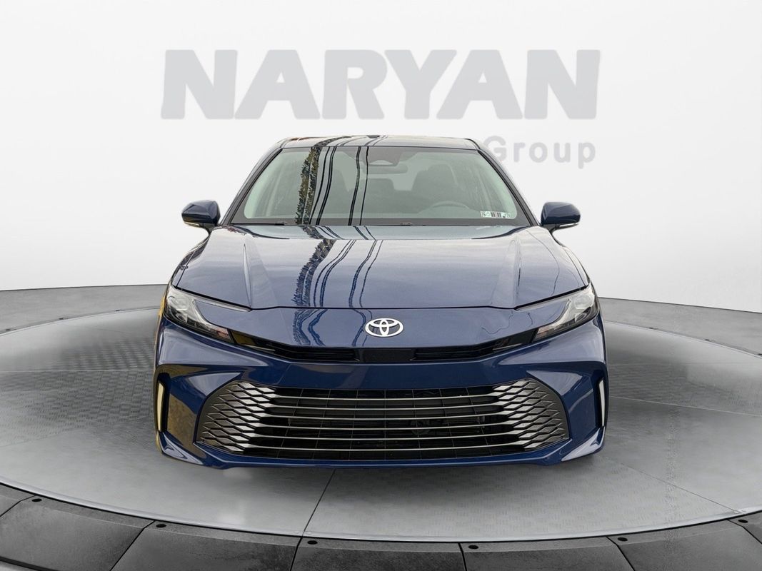 2025 Toyota Camry LE photo 2