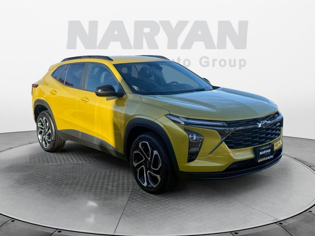 2024 Chevrolet Trax RS's photo