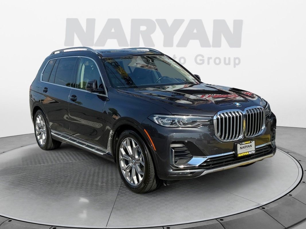 2019 BMW X7 xDrive40i's photo