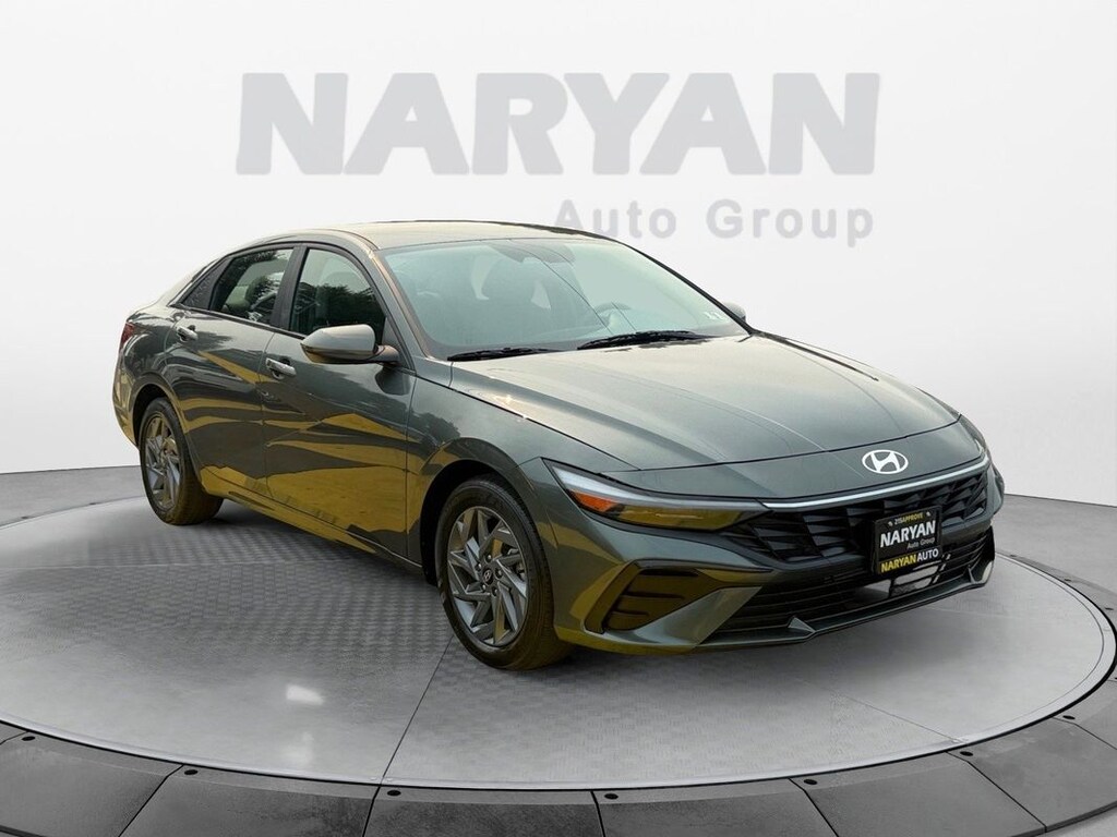 Used 2024 Hyundai Elantra SEL Sedan