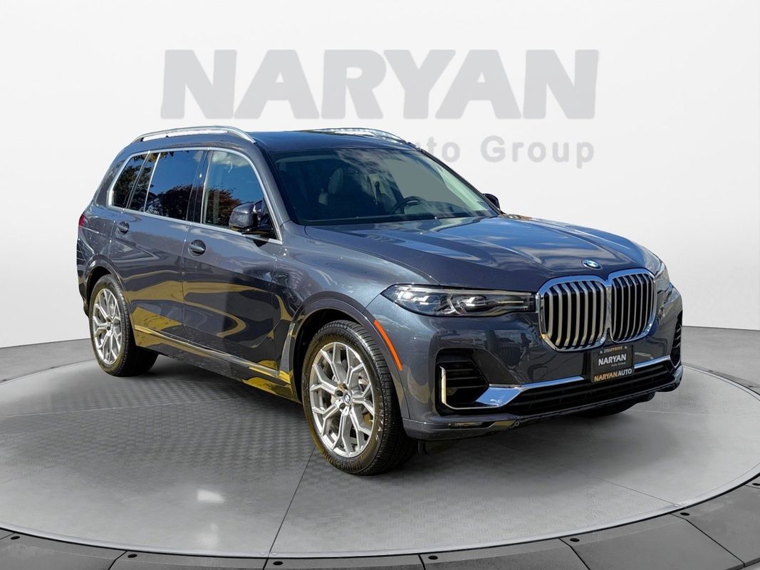 2020 BMW X7 40i