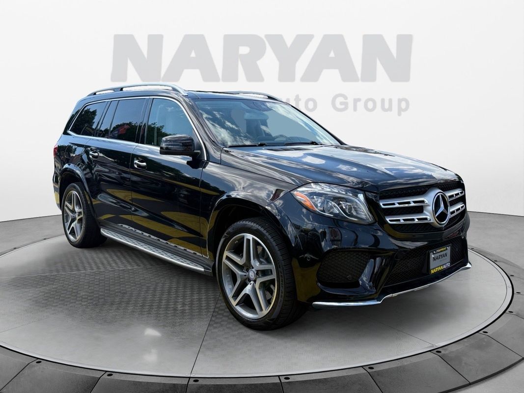 2017 Mercedes-Benz GLS GLS550's photo