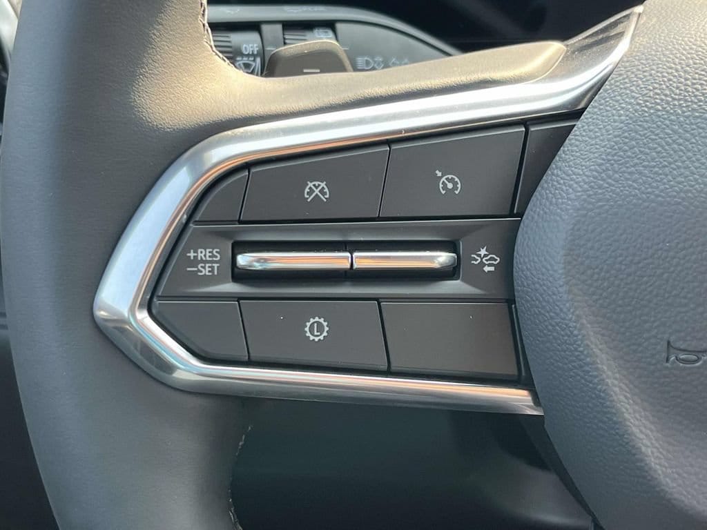 2027 Chevrolet Equinox LT - Photo 20